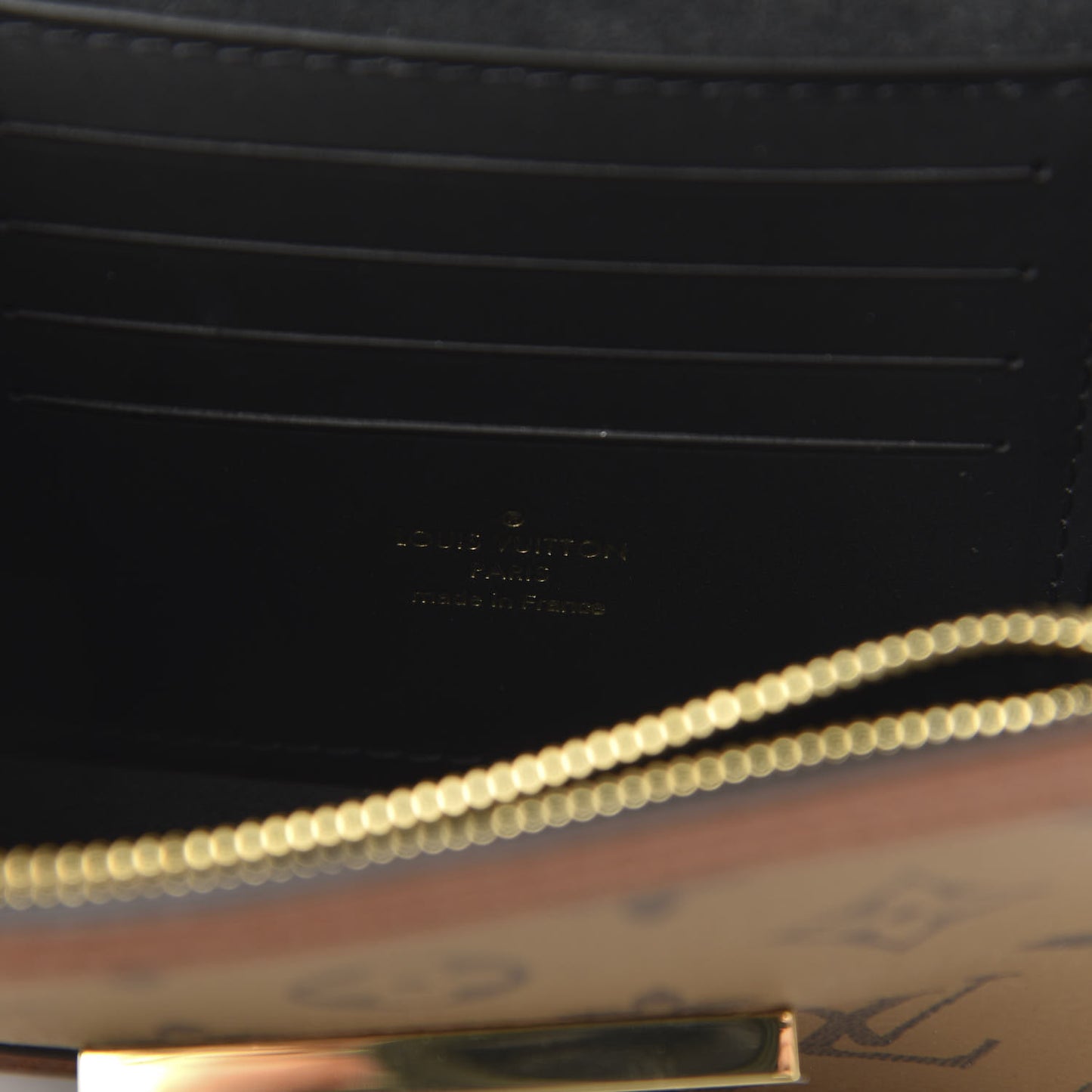 Reverse Monogram Dauphine Chain Wallet