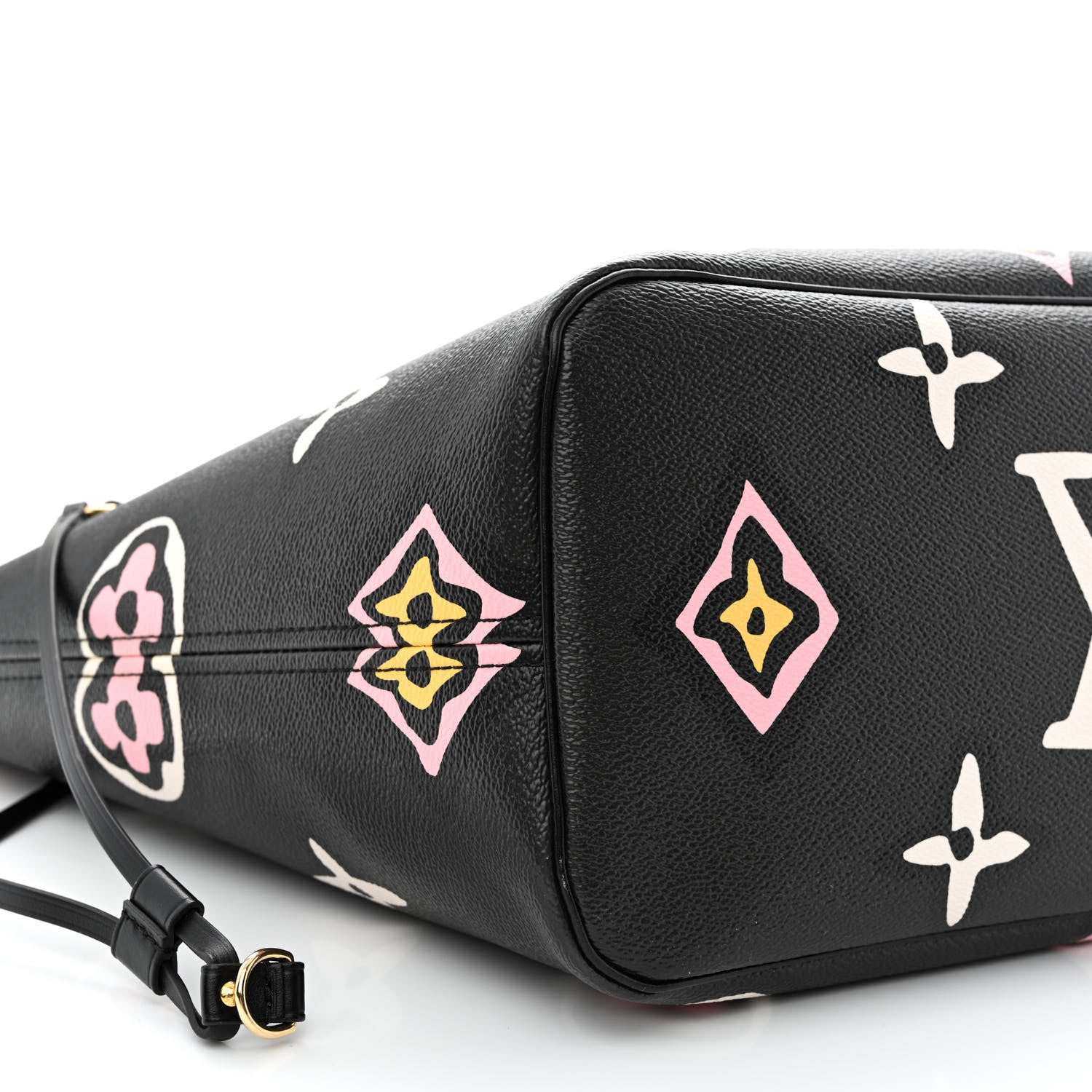 Louis Vuitton Monogram Giant Wild at Heart Neverfull MM Black 8 of 9