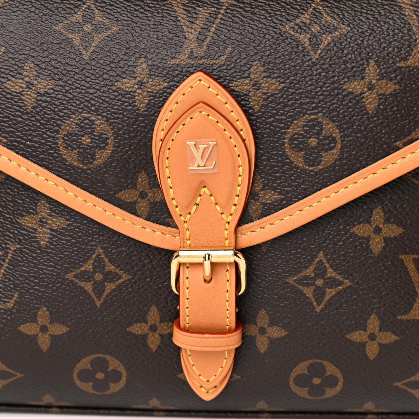Monogram LV Ivy