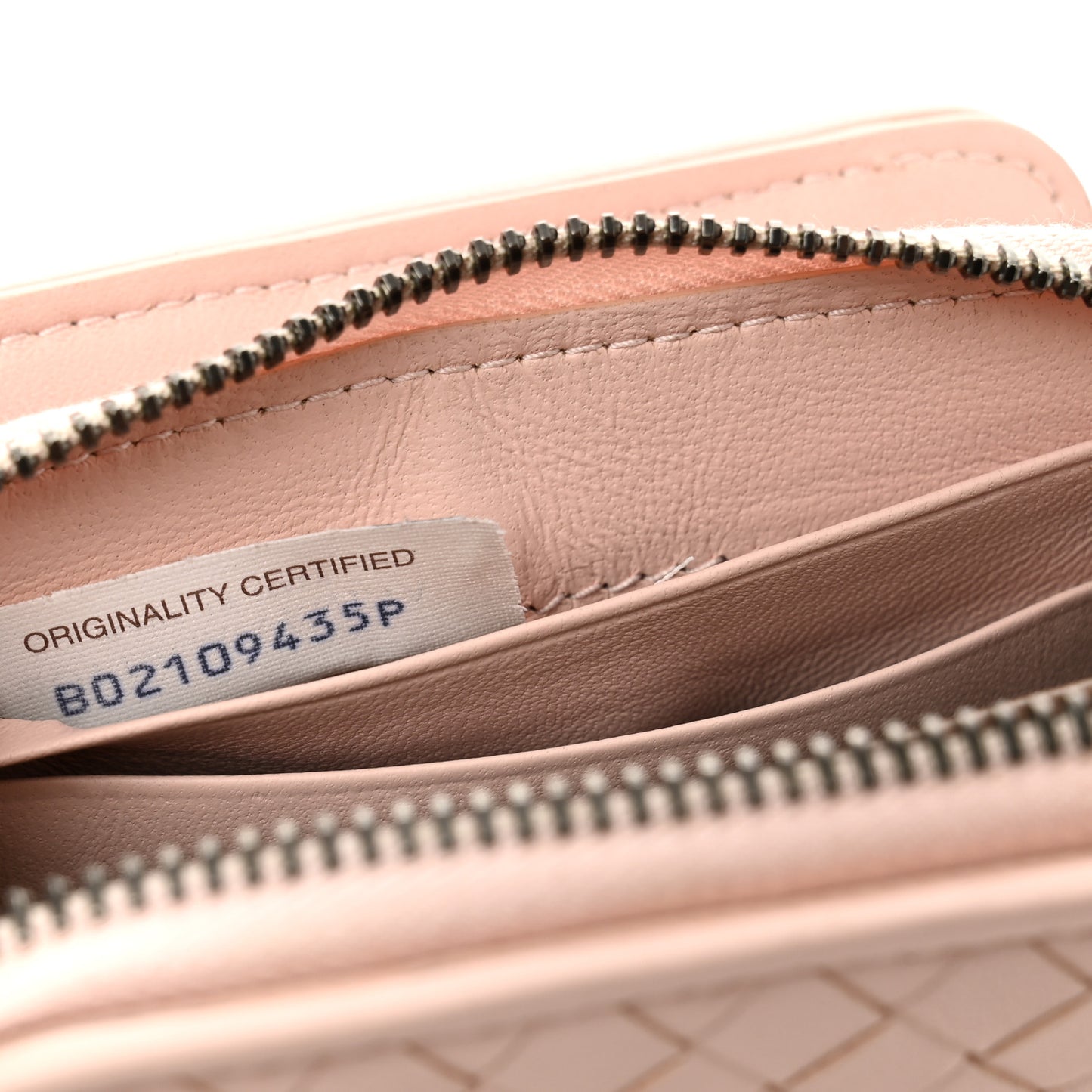 Nappa Intrecciato Small Bi-Fold Zip Wallet Pink