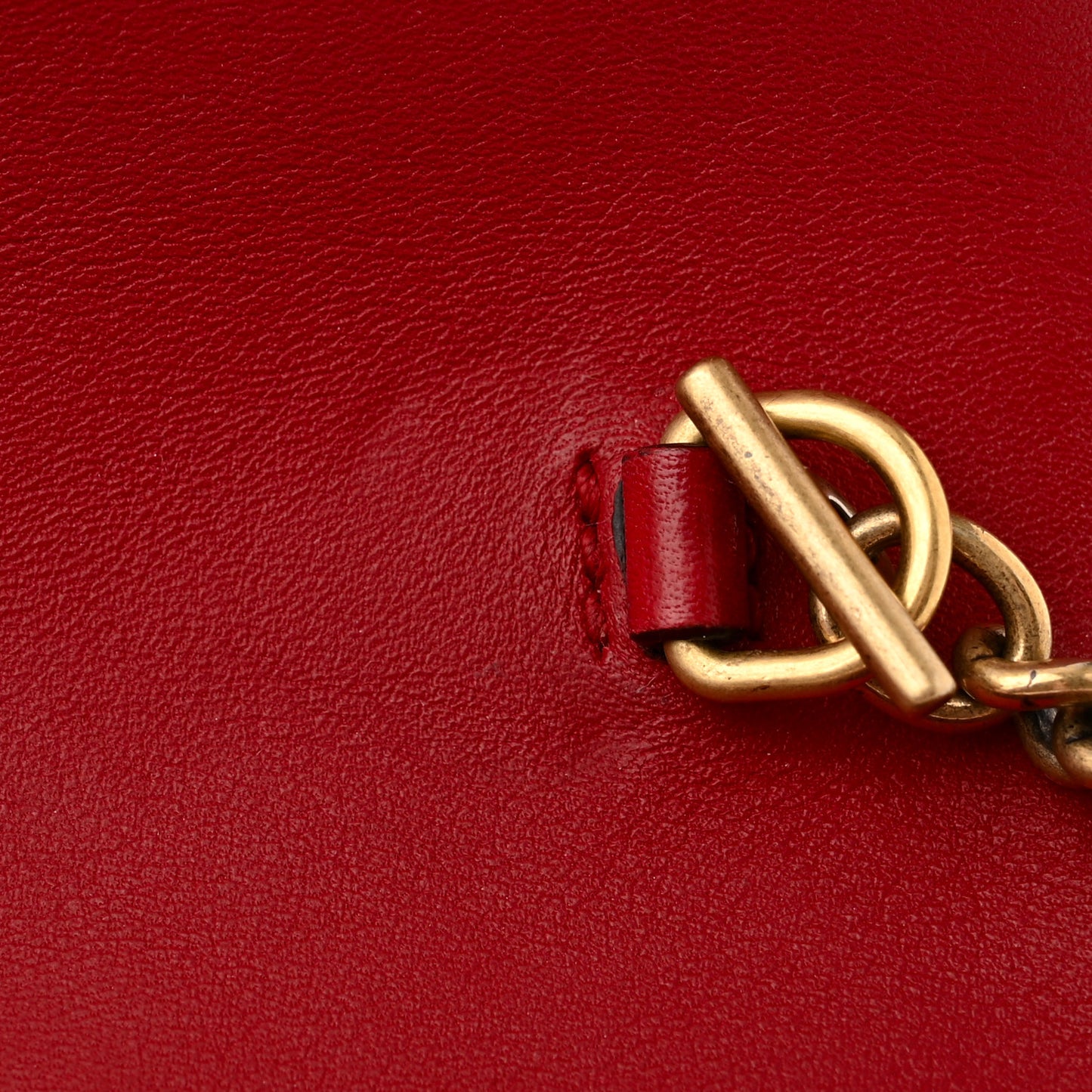 Calfskin Matelasse Super Mini GG Marmont Shoulder Bag Hibiscus Red