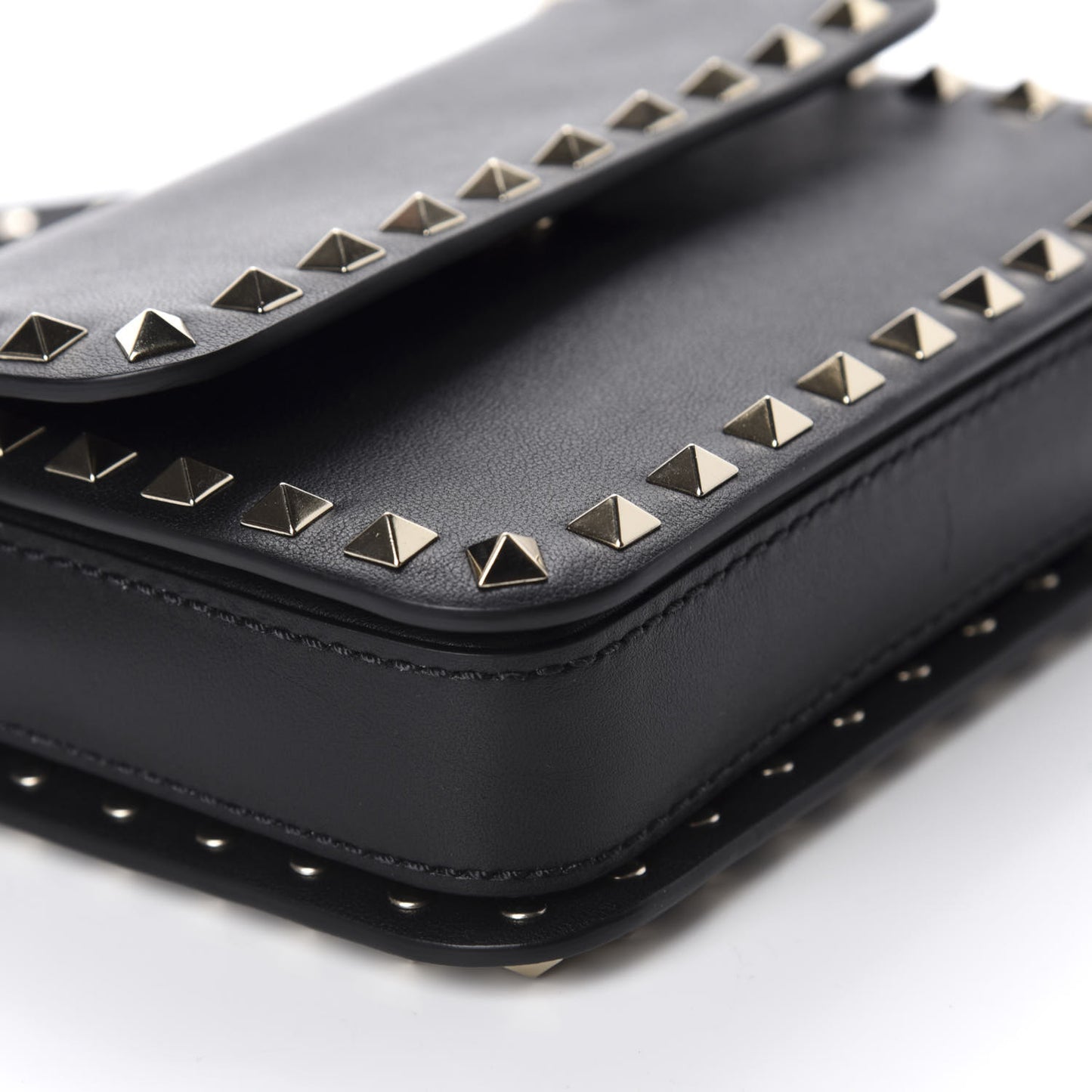 Vitello Rockstud Flap Crossbody Bag Black