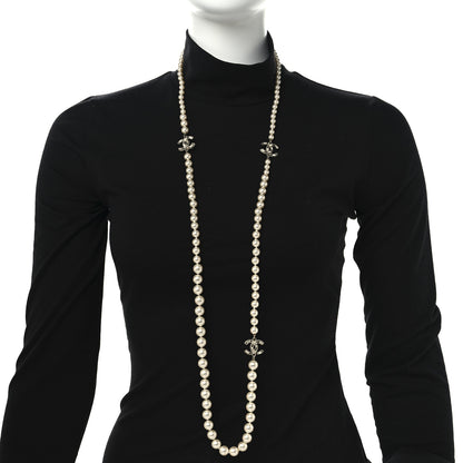 Chanel Baguette Crystal Pearl CC Long Necklace Black Gold 3 of 10
