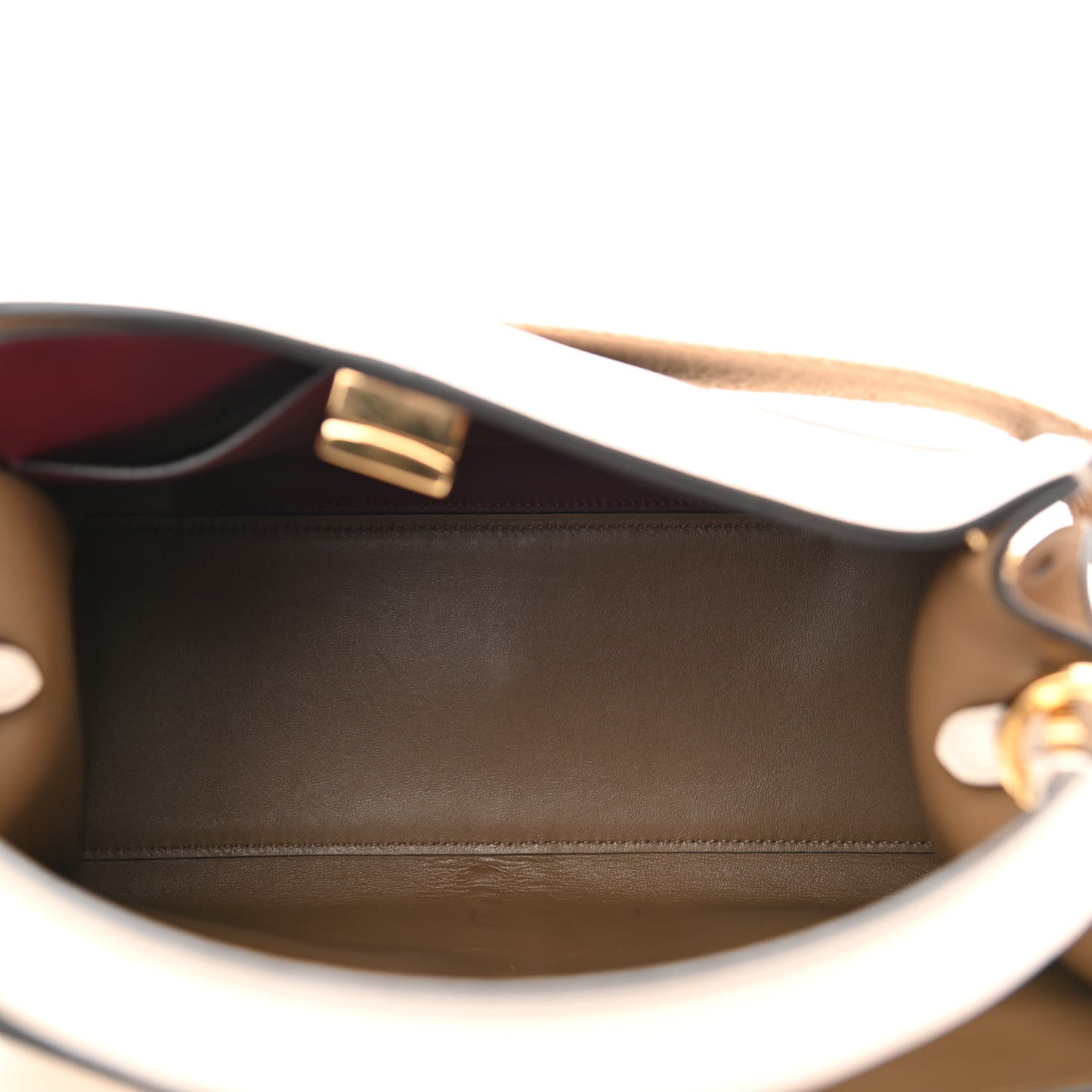 Vitello Seta Century Medium Peekaboo X-Lite Camelia Barolo