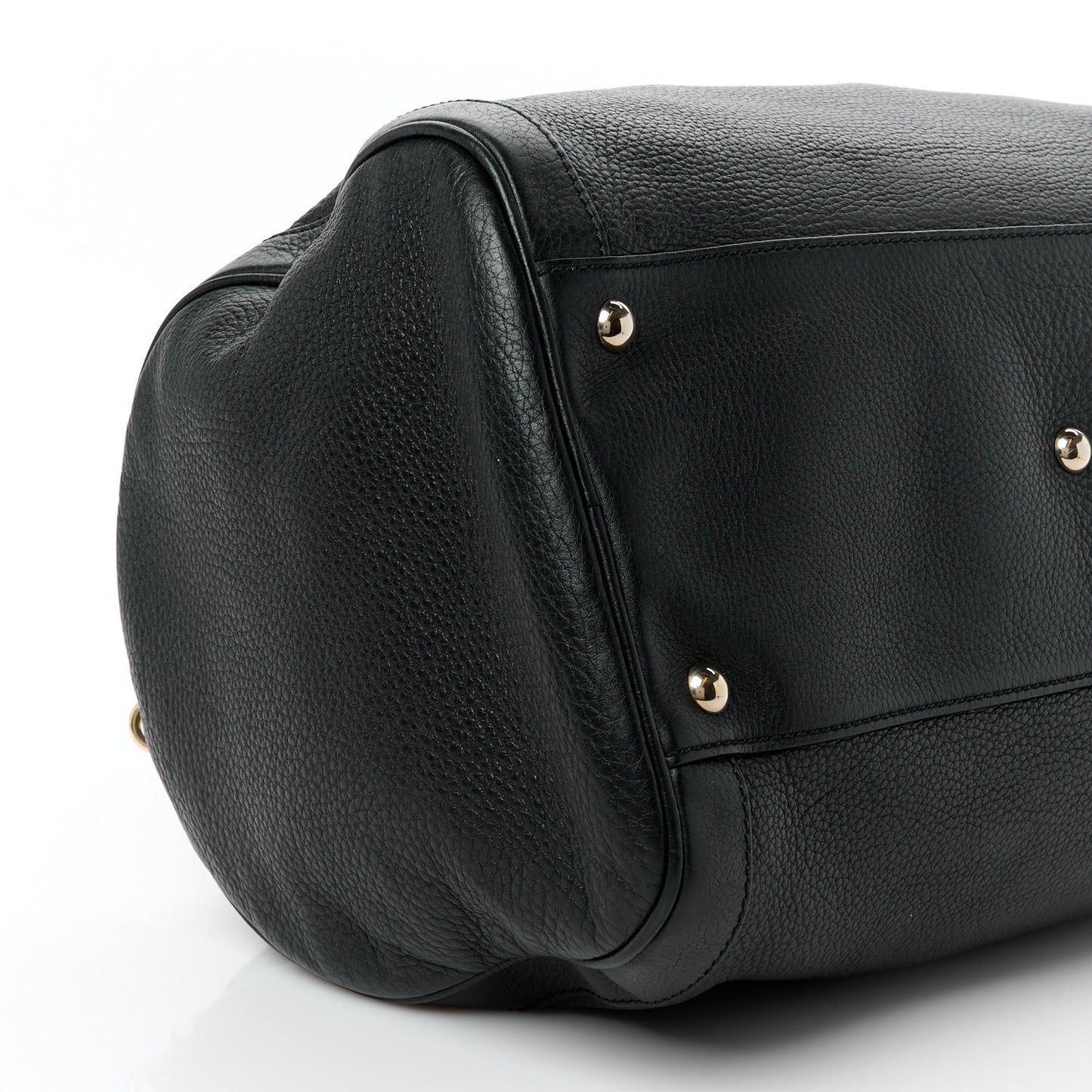 Pebbled Calfskin Medium Soho Boston Black