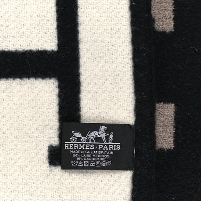 Hermes Wool Cashmere Avalon III Blanket Ecru Black 3 of 3