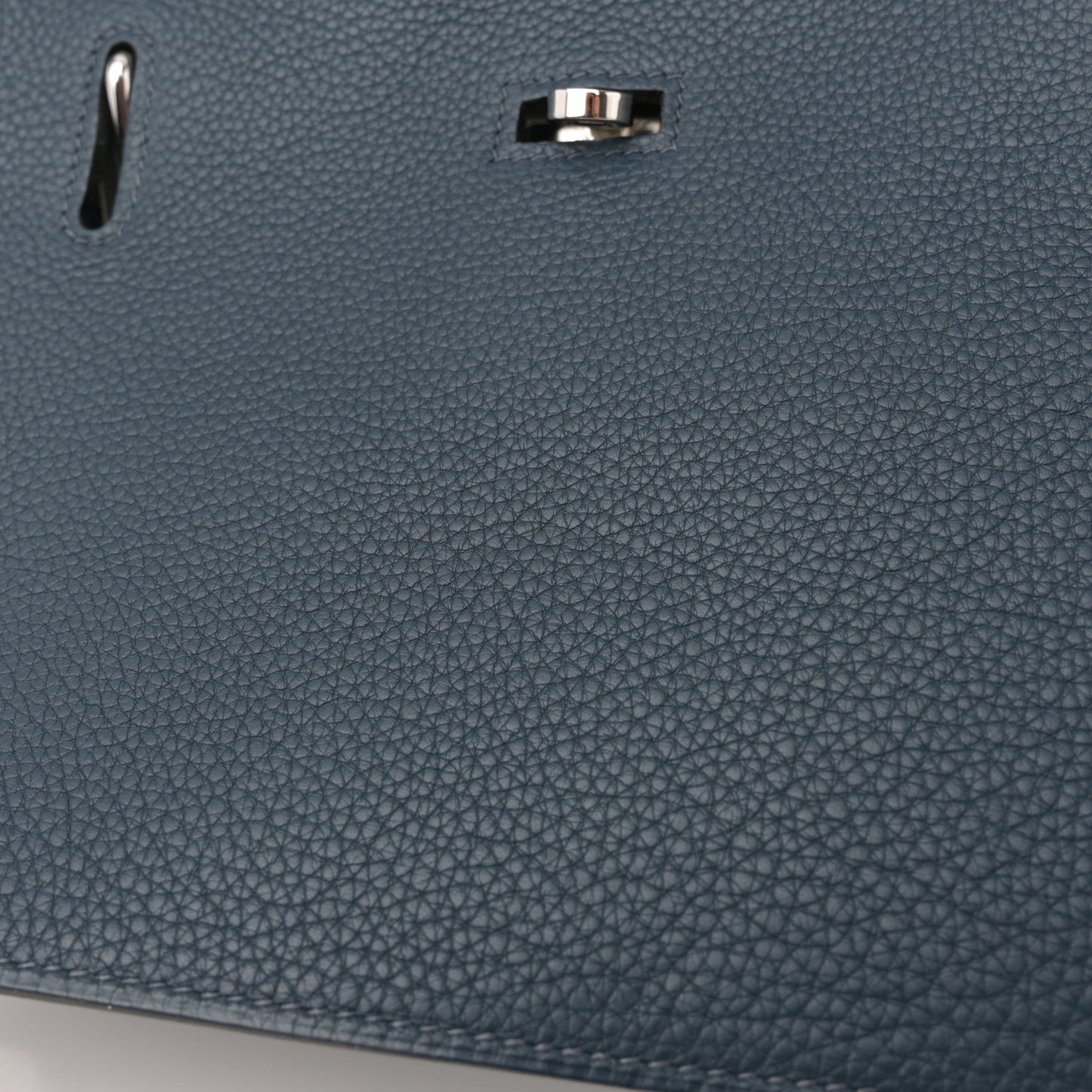 Taurillon Clemence Jypsiere 34 Bleu de Prusse