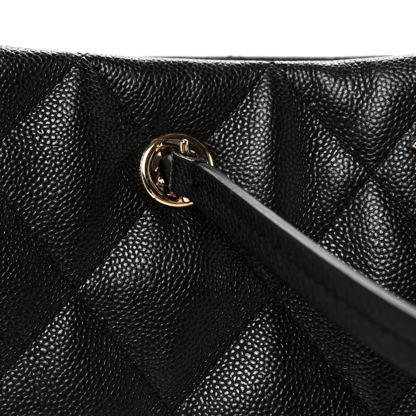 Caviar Quilted Large CC Shopping Tote Black