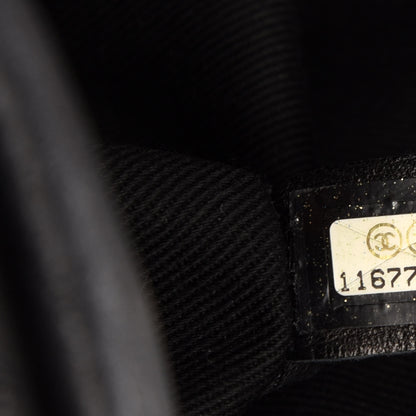 Chanel Calfskin Diamond Stitch Tote Black 7 of 11