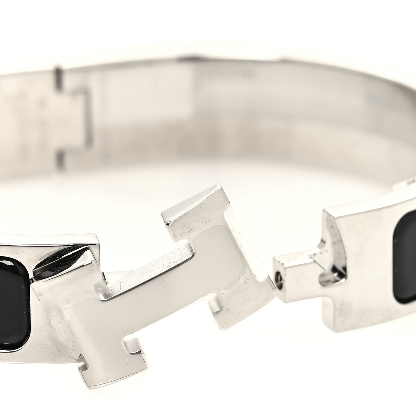 Enamel Narrow Clic Clac H Bracelet PM Black