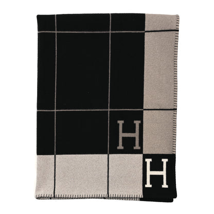 Hermes Wool Cashmere Avalon III Blanket Ecru Black 1 of 3