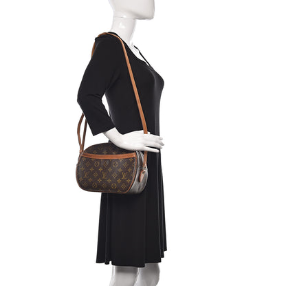 Louis Vuitton Monogram Blois 2 of 18