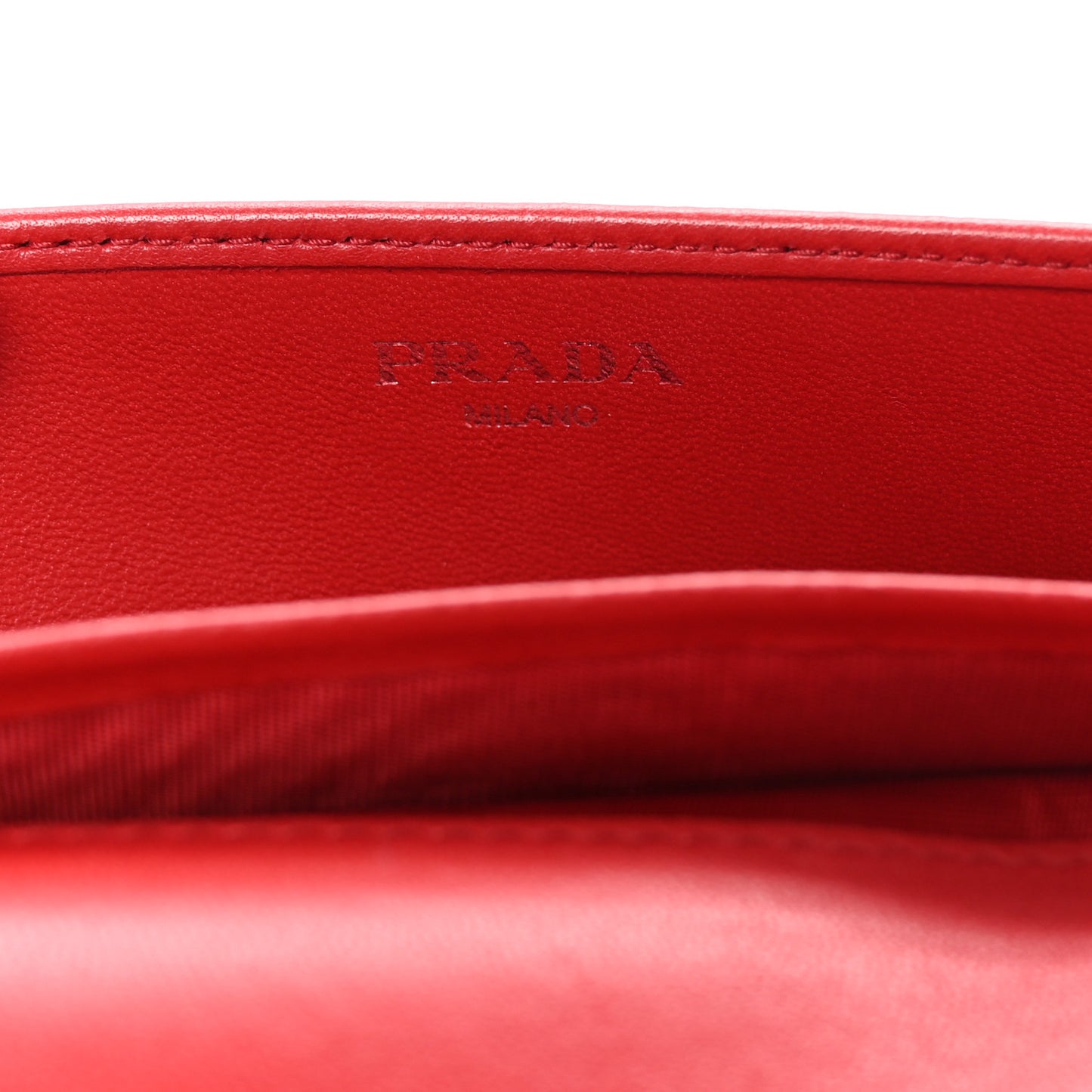 Nappa Gaufre Wallet On Chain Fuoco