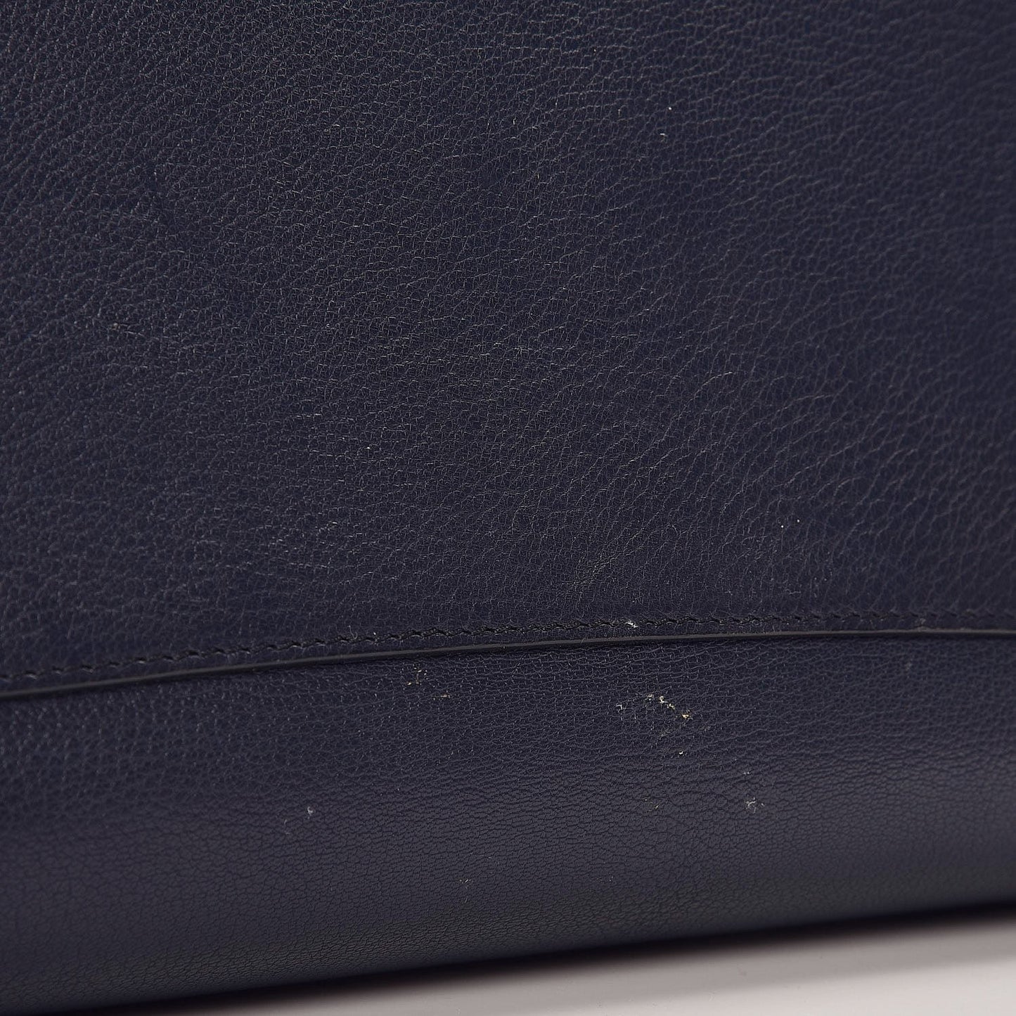 Sugar Goatskin Medium Antigona Navy