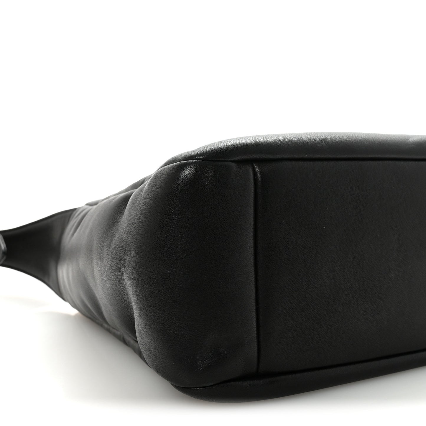 Padded Lambskin Small Le 5 A 7 Supple Hobo Black
