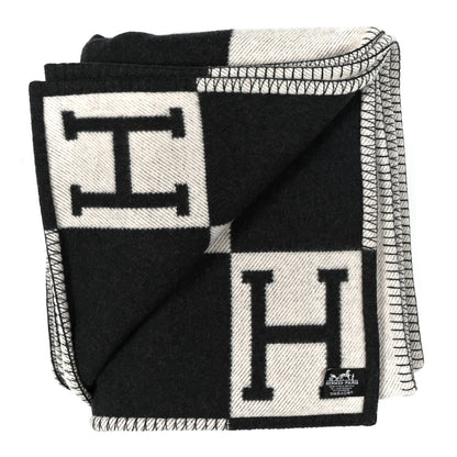 Hermes Wool Cashmere Avalon Blanket Ecru Gris Fonce 2 of 3