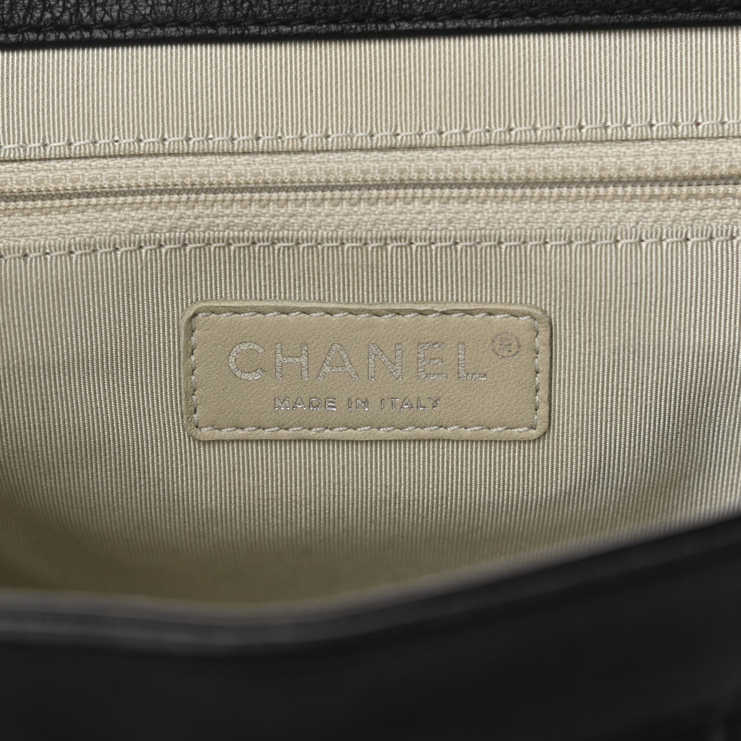 Chanel Washed Lambskin Quilted Medium Chain Around Messenger Black 6 of 11