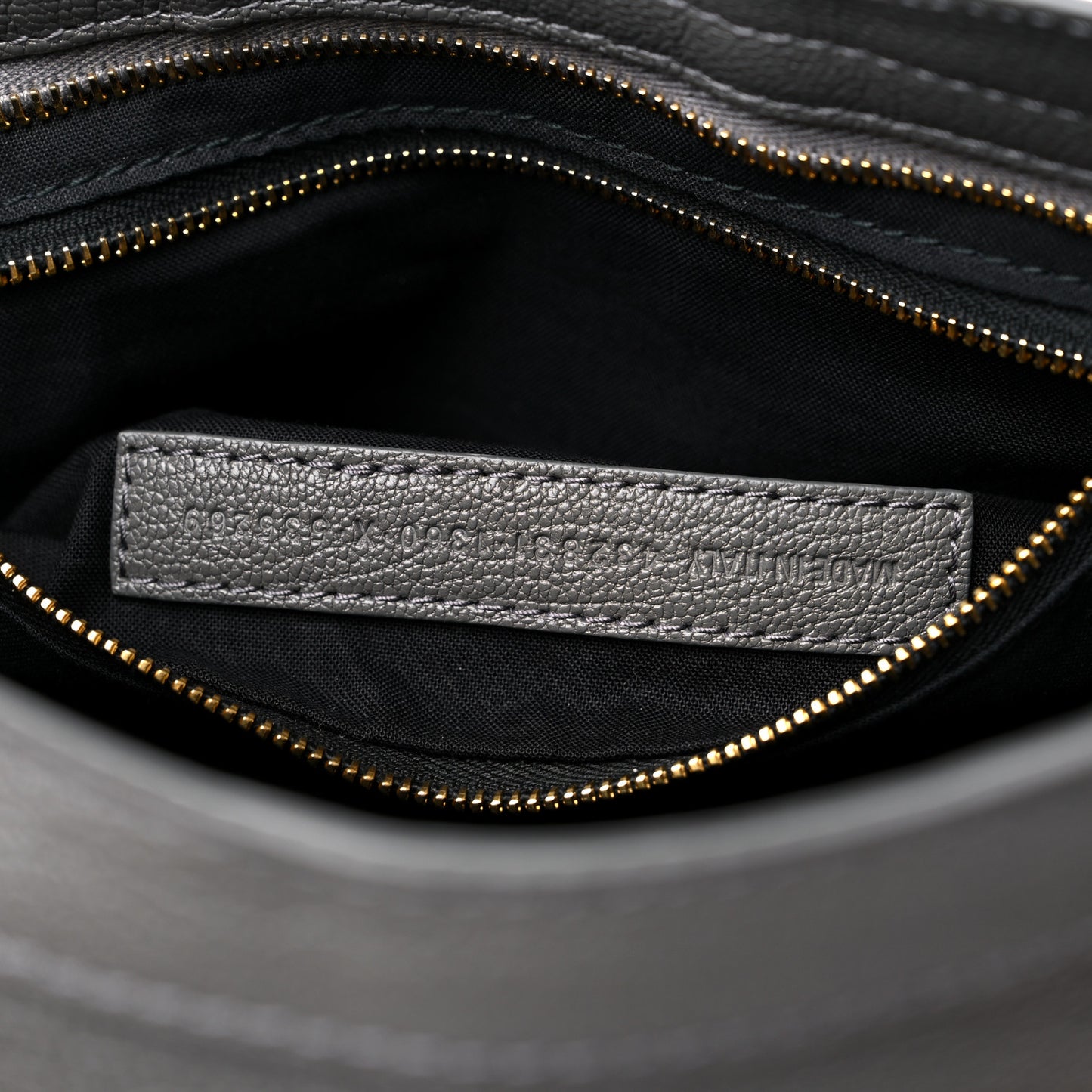 Chevre Gold Metallic Edge Hardware S City Gris Acier