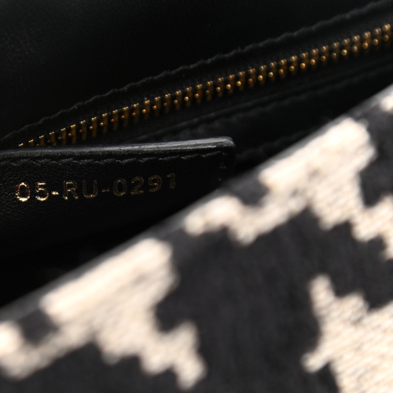 Christian Dior Technical Canvas Macro Houndstooth Medium Caro Bag Black White 8 of 9