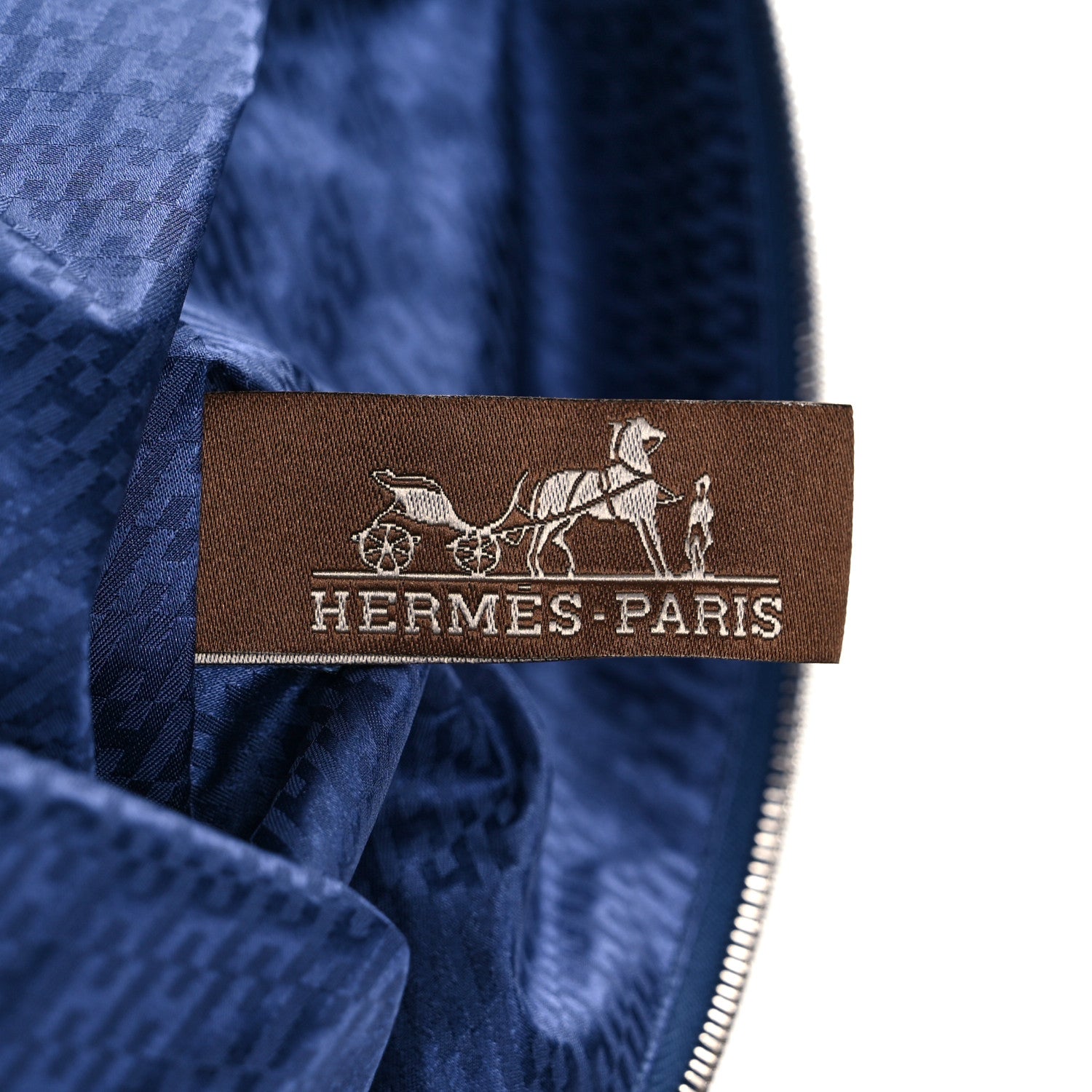 Hermes Technical Silk H en Bias Travelsilk Cube MM Bleu Saphir Fauve 7 of 10