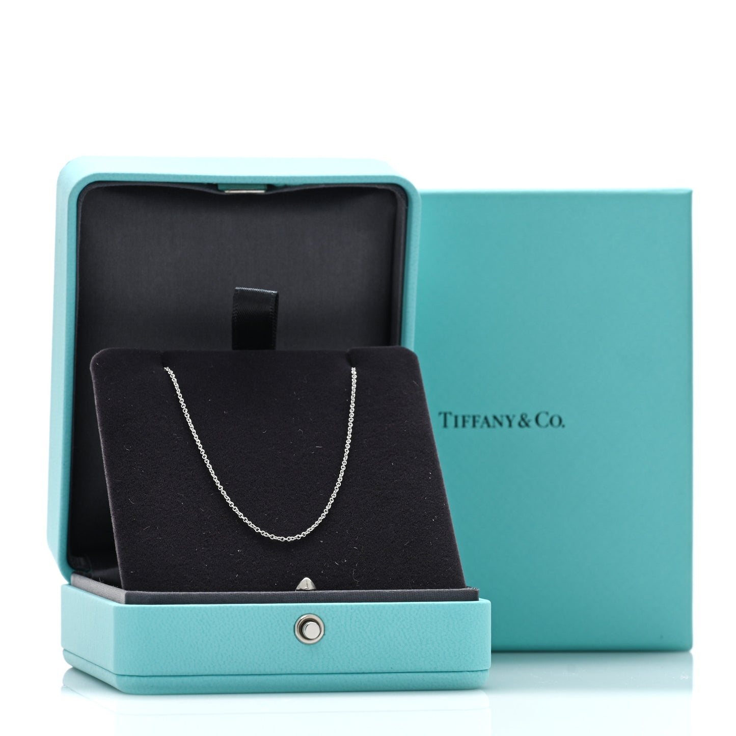 18K White Gold Chain Necklace 18"