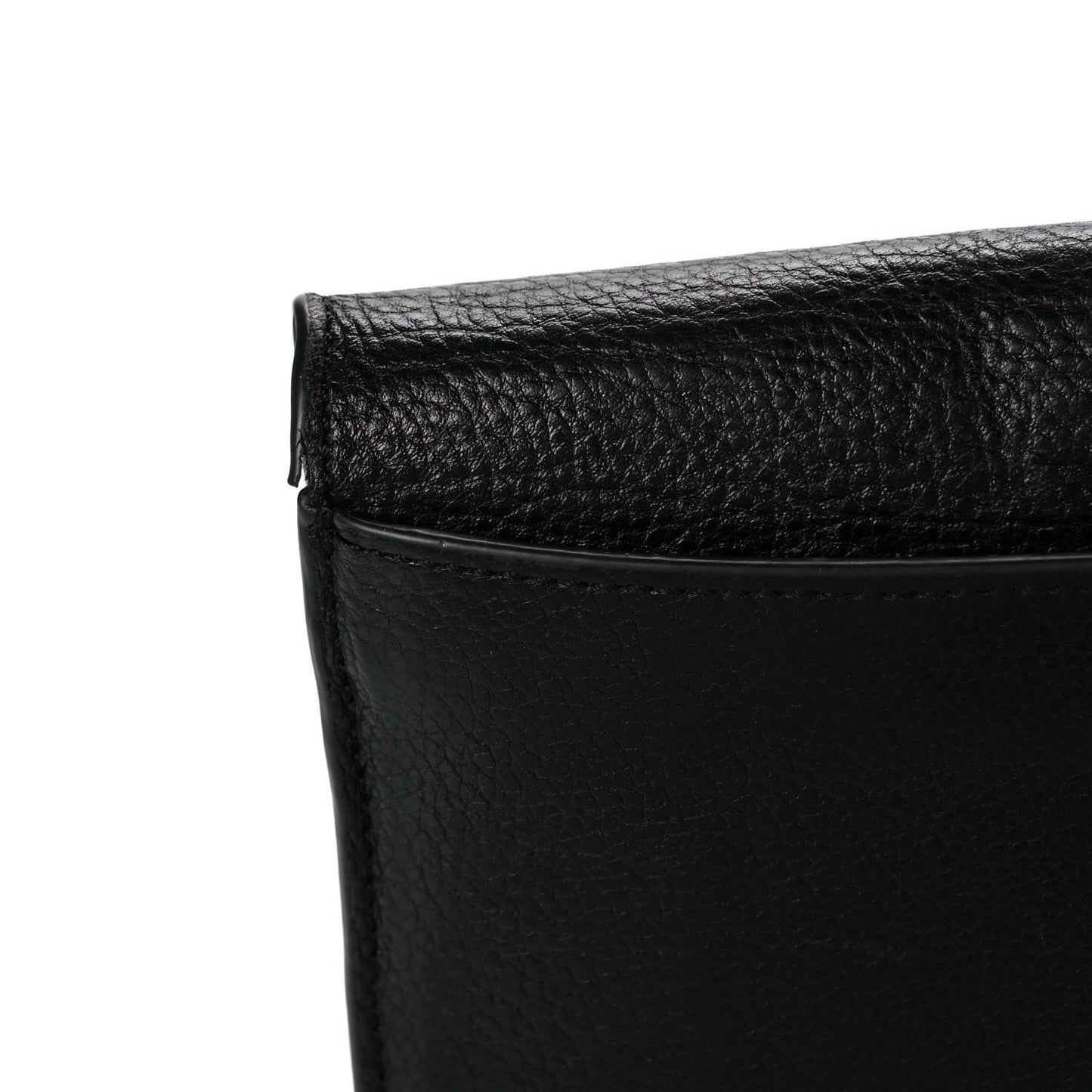 Soft Grain Embossed Hampshire Wallet on Chain Black