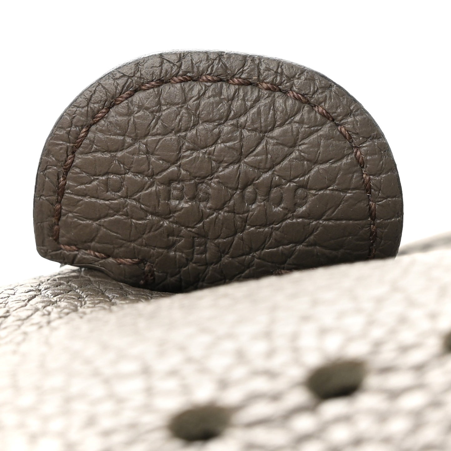 Taurillon Clemence Evelyne III GM Etain