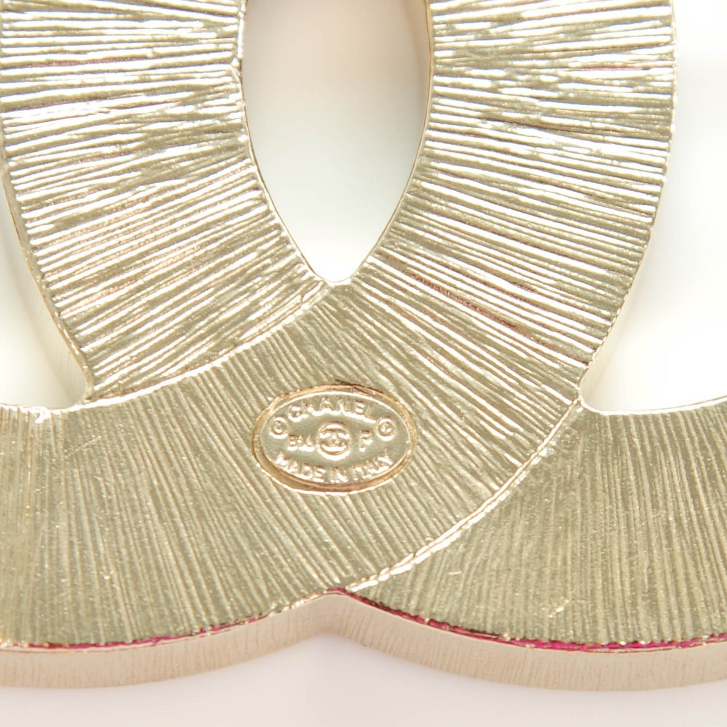 Metal Quilted CC Brooch Silver Gold
