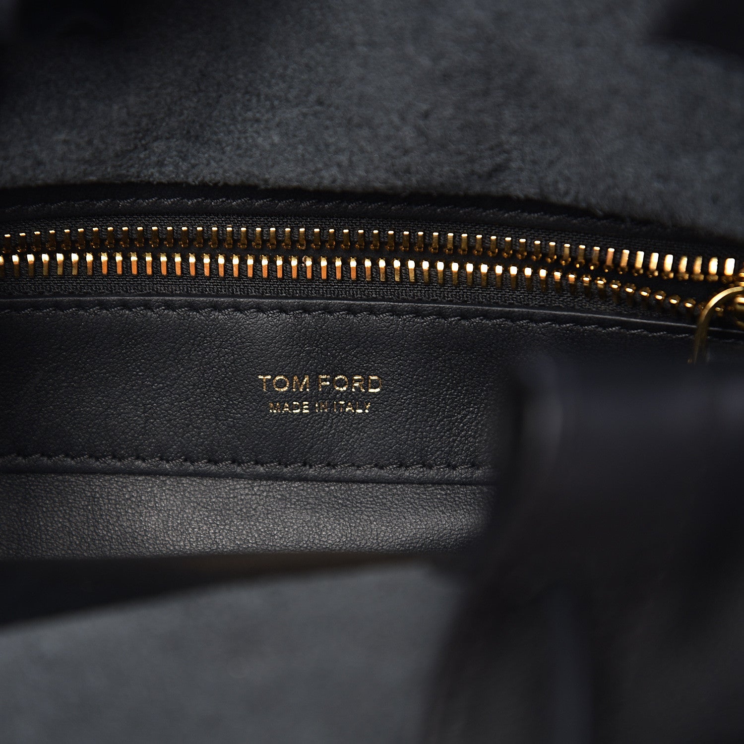 Tom Ford Calfskin Crocodile Embossed Bucket Bag Black 5 of 8