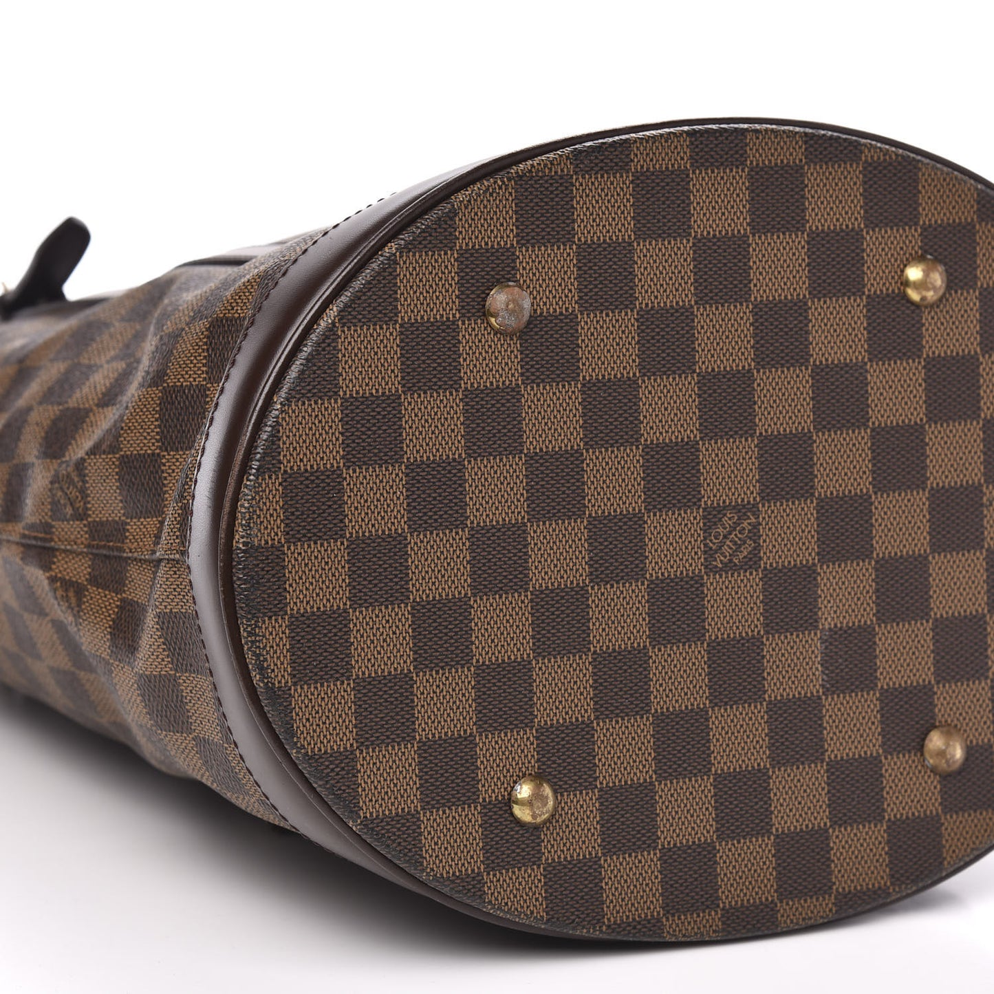 Damier Ebene Marais Bucket 27