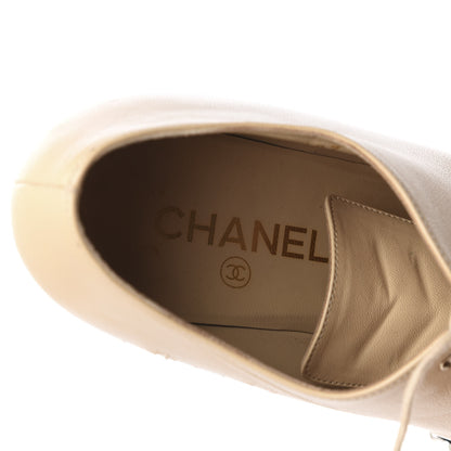Chanel Goatskin Grosgrain Pearl Cap Toe Lace Up Oxfords 37.5 Beige Black 8 of 13