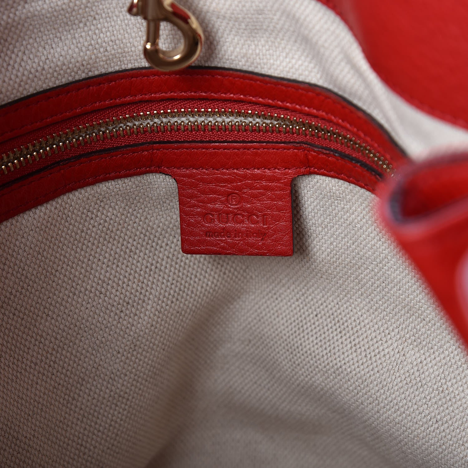 Gucci Pebbled Calfskin Large Soho Chain Shoulder Bag Tabasco Red 6 of 20