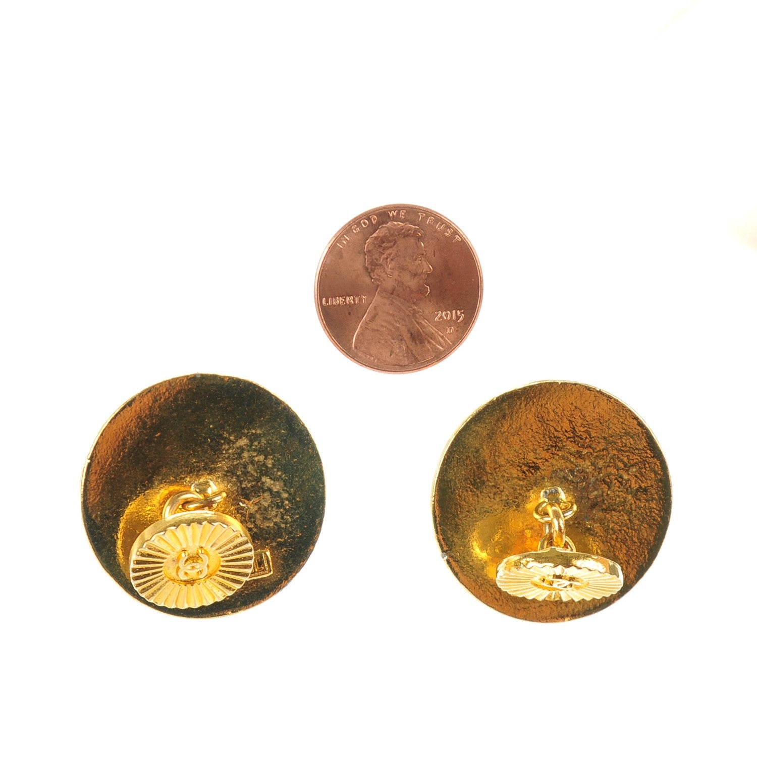 Chanel CC Cufflinks Gold 2 of 3