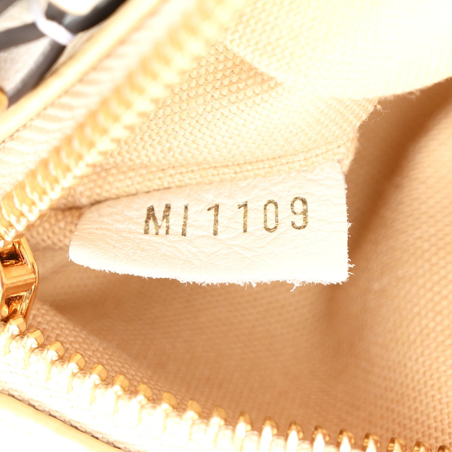 Louis Vuitton Monogram Giant Bumbag Kaki Beige 7 of 10