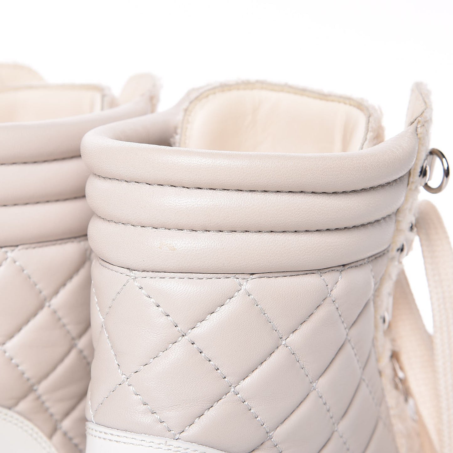 Tweed Patent Lambskin Quilted Lace Up Boots 38.5 Ivory Black