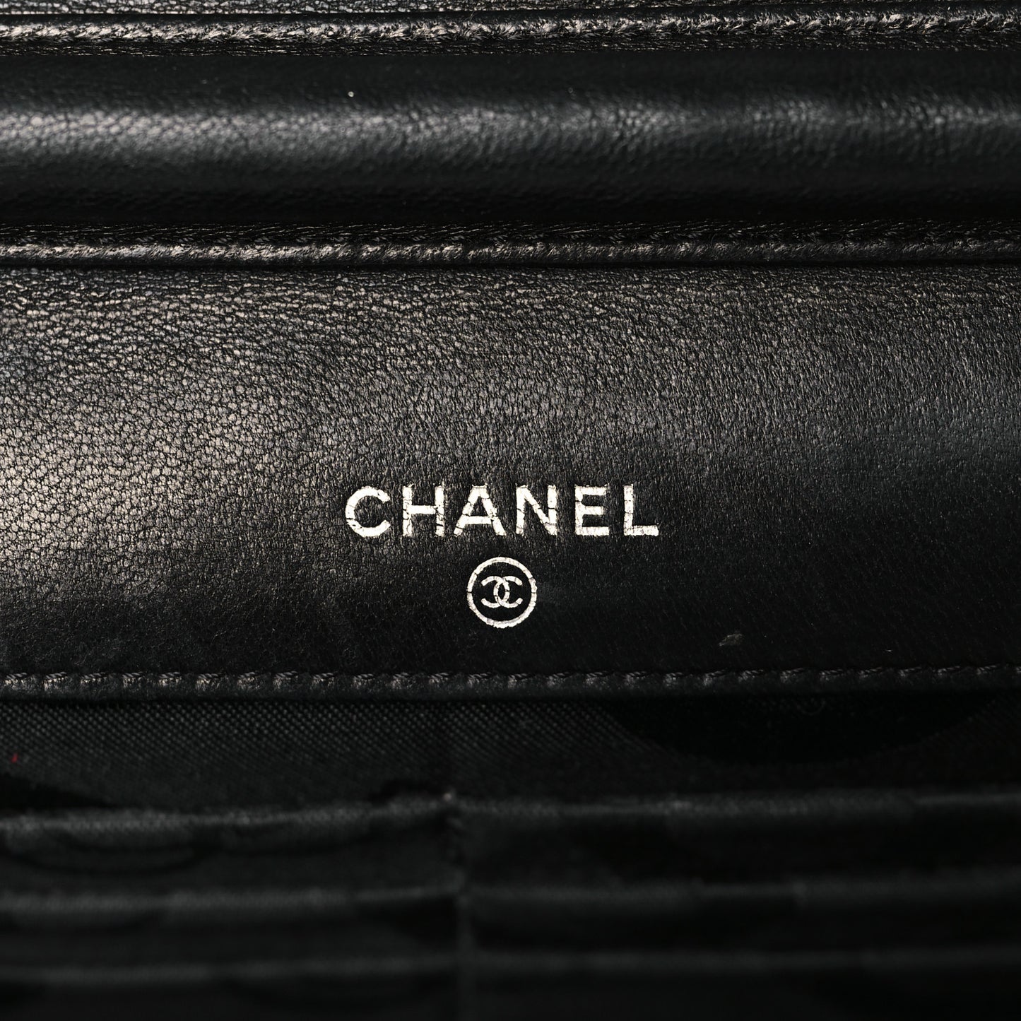 Lambskin Vertical Quilted Wallet On Chain WOC Black