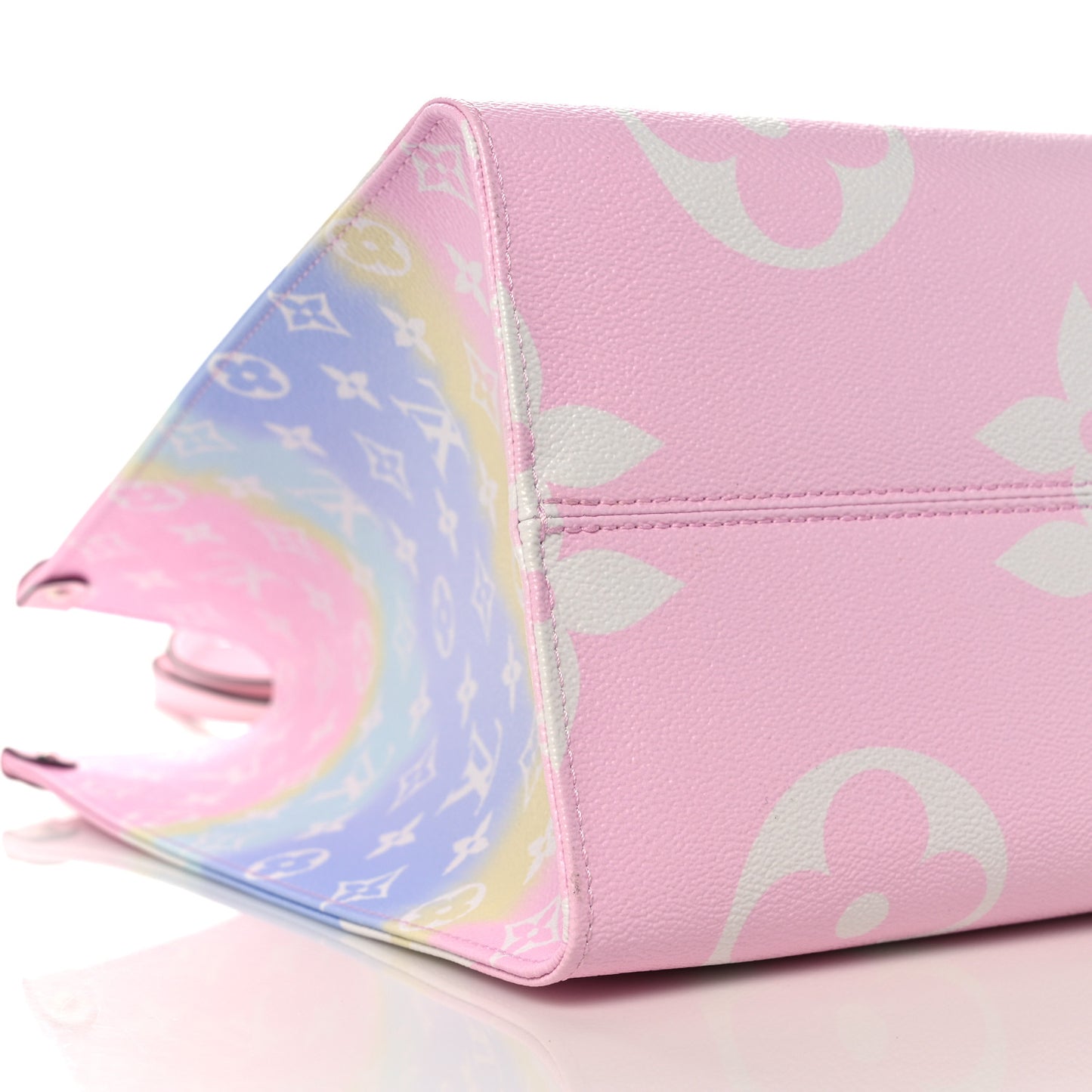 Monogram Escale Onthego GM Pastel