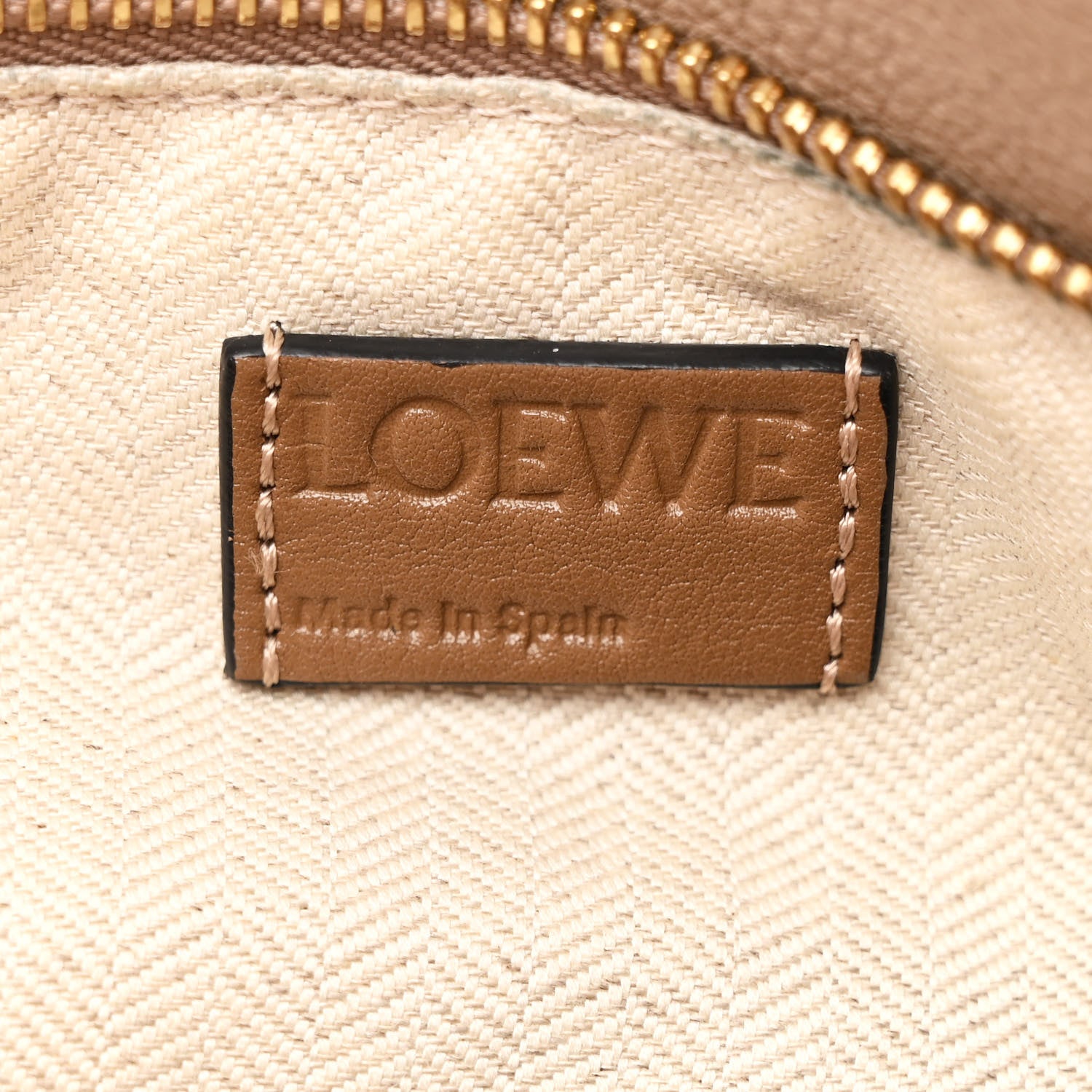Loewe Grained Calfskin Small Puzzle Bag Sand Mink 6 of 11