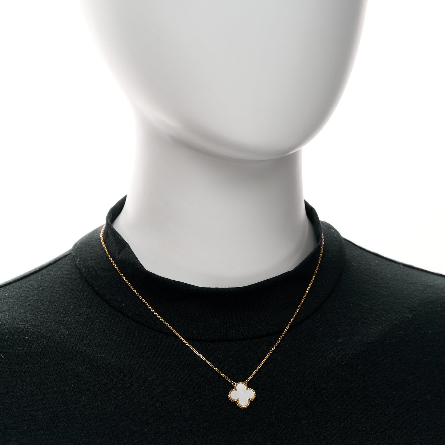 18K Yellow Gold Mother of Pearl Vintage Alhambra Pendant Necklace