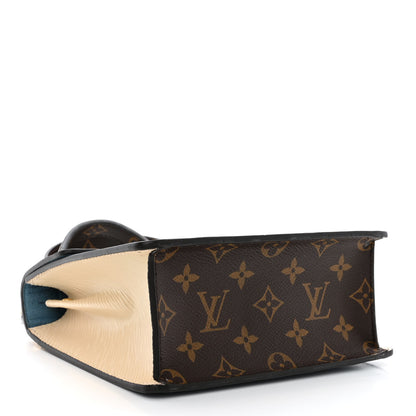 Louis Vuitton Vernis Epi Monogram Spring Street Blue 4 of 10
