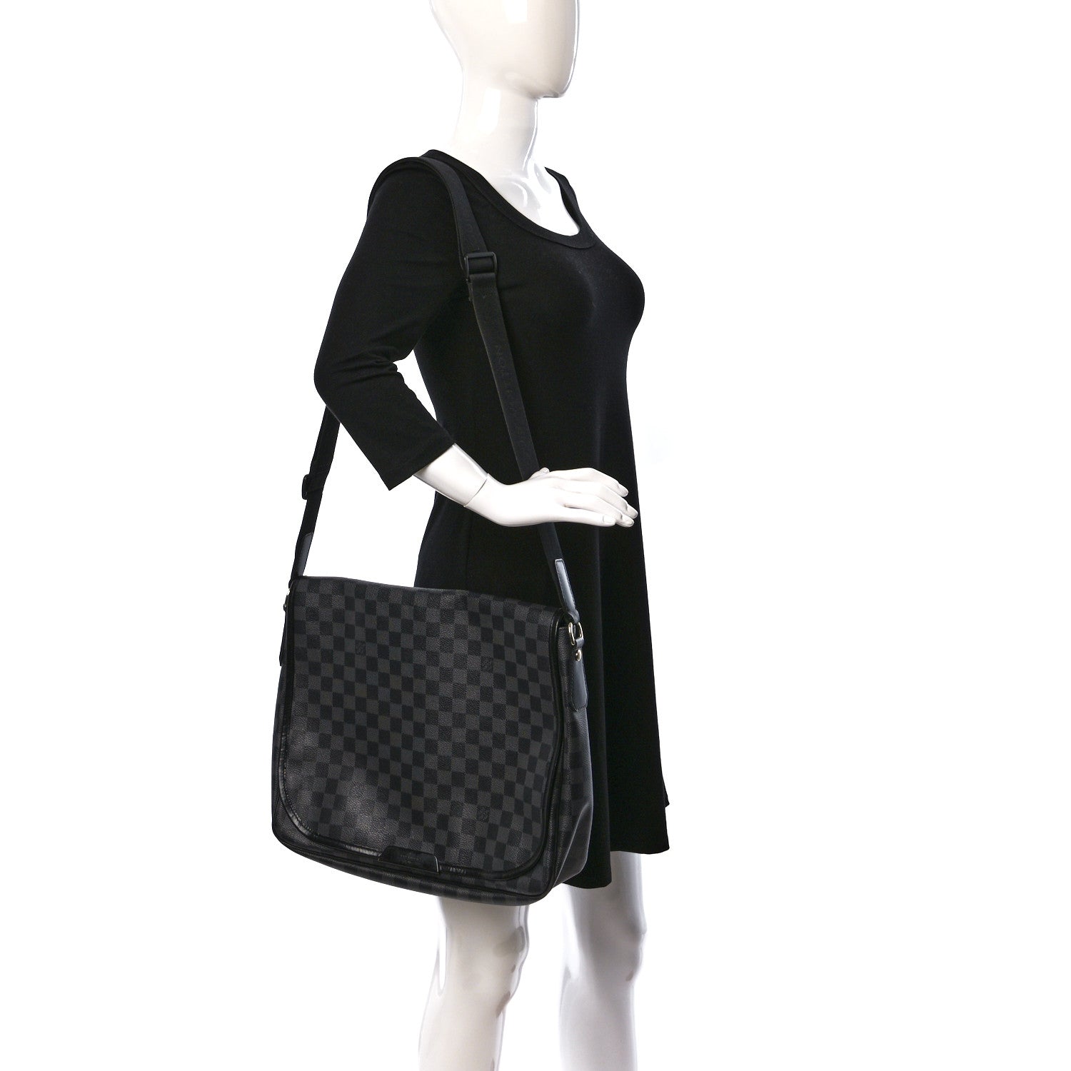 Louis Vuitton Damier Graphite Daniel GM 2 of 10