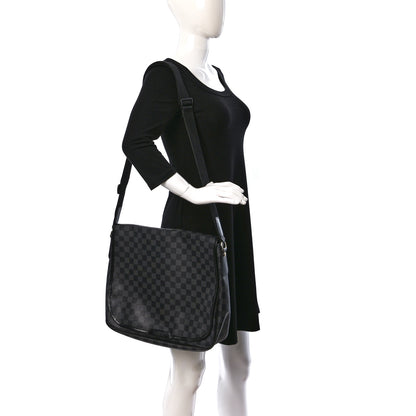 Louis Vuitton Damier Graphite Daniel GM 2 of 10