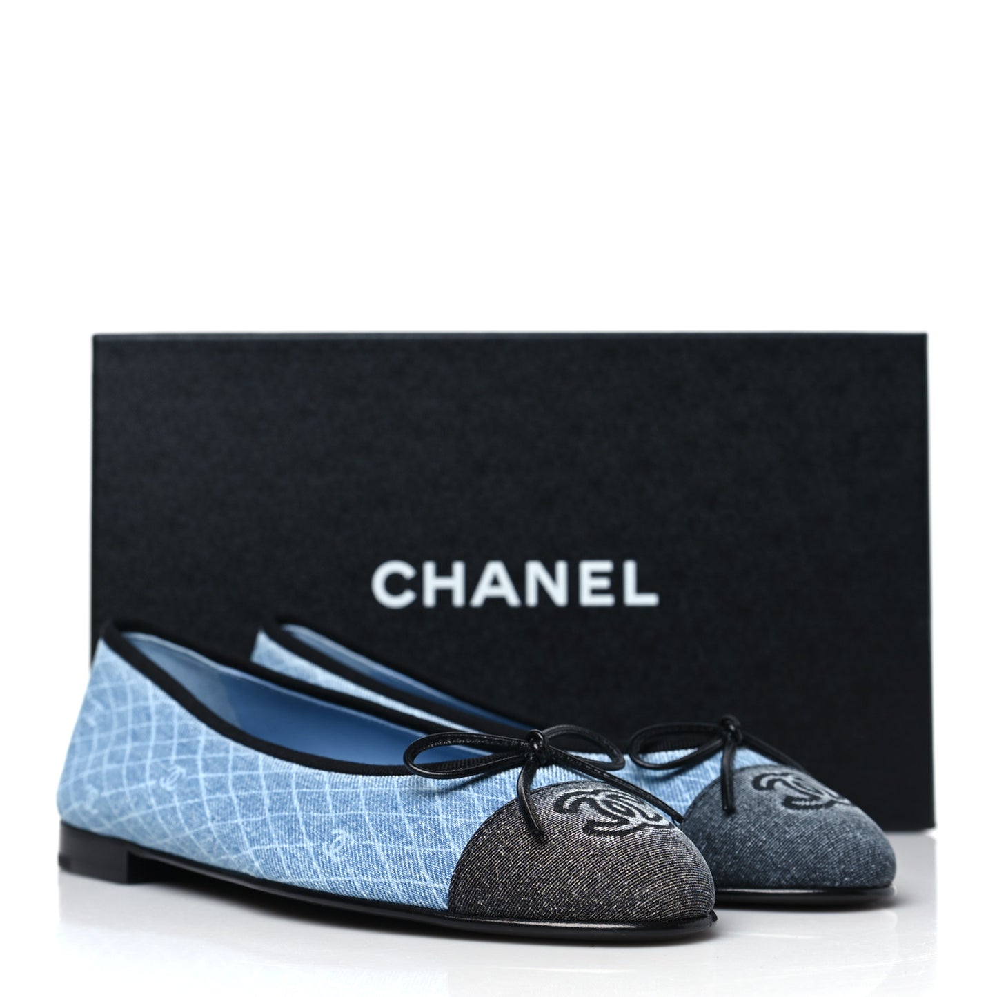 Denim Printed Quilt CC Cap Toe Ballerina Flats 38 Light Blue Dark Grey