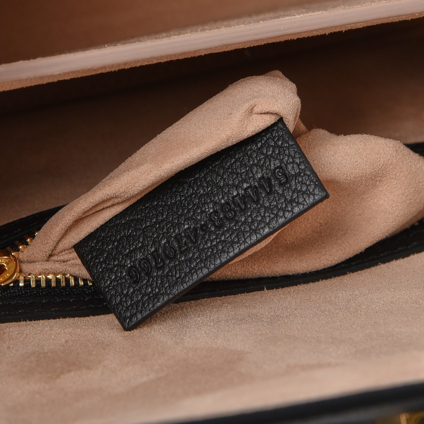 Silky Amish Grained Goatskin Box Shoulder Bag 16 Black