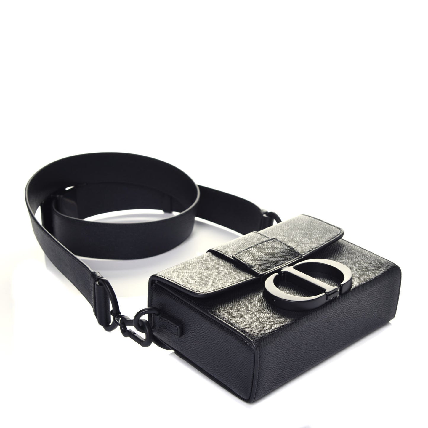 Ultra Matte Grained Calfskin 30 Montaigne Box Bag Black