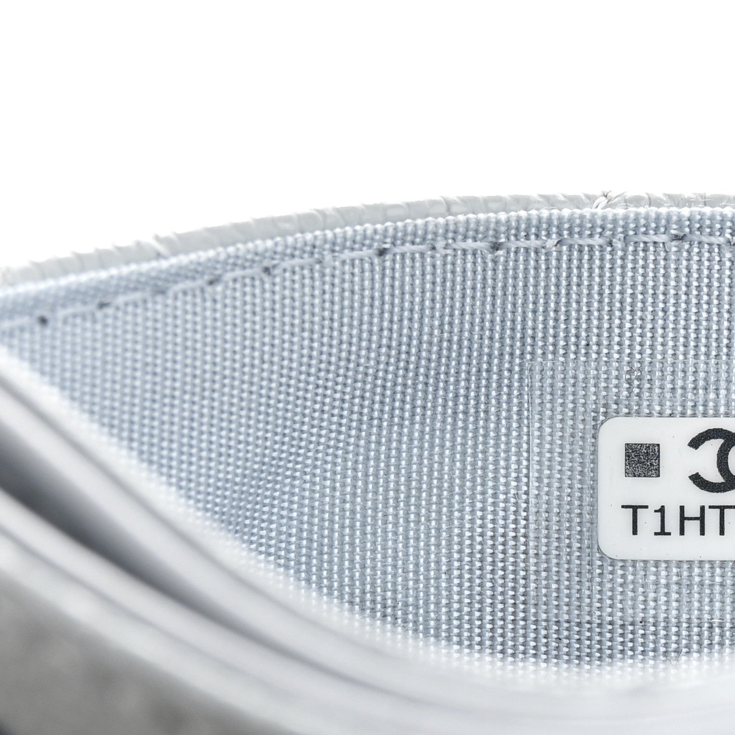 Chanel Caviar Quilted Crystal CC Logo Card Holder Light Blue 8 of 9