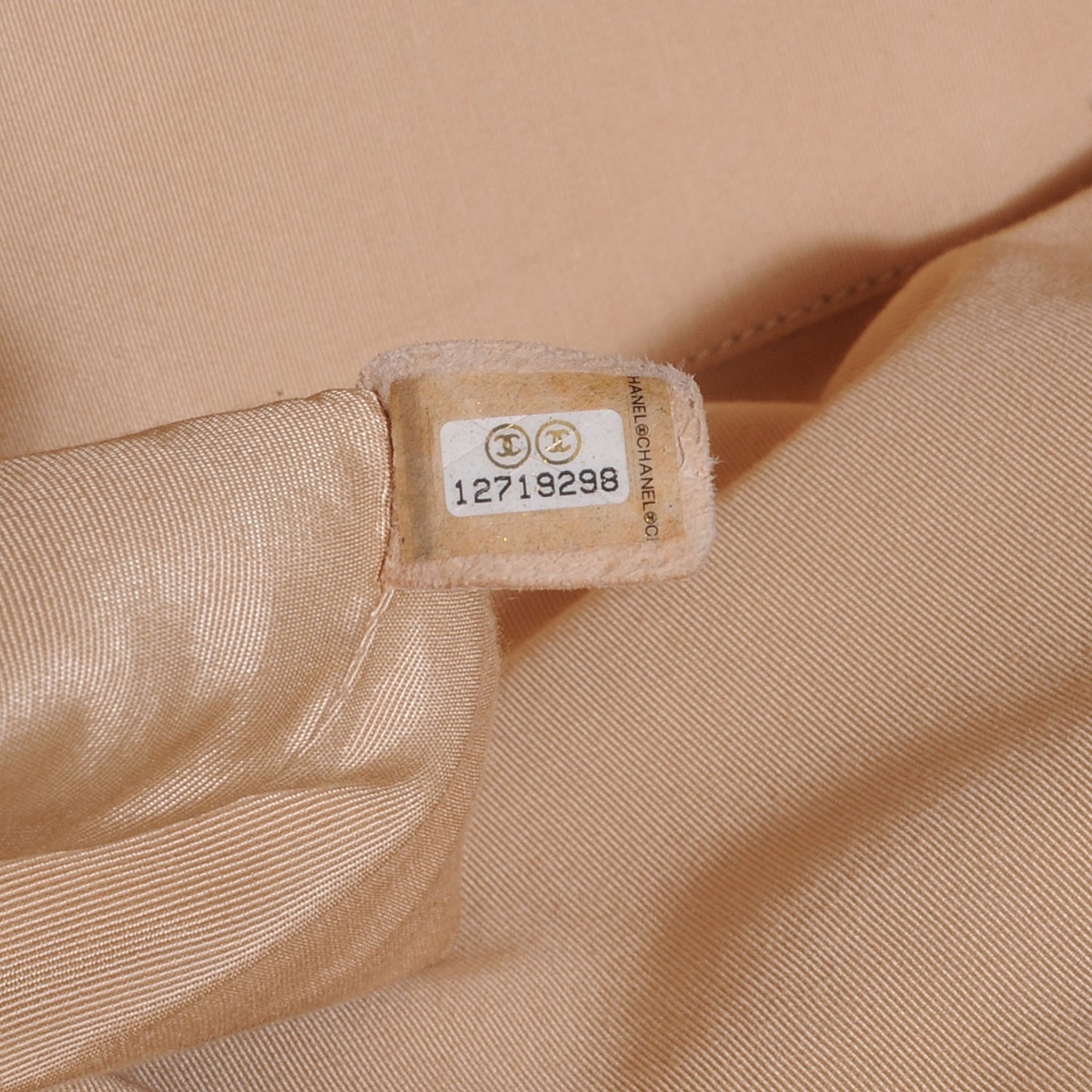 Calfskin Cerf Executive Shopper Tote Beige Clair