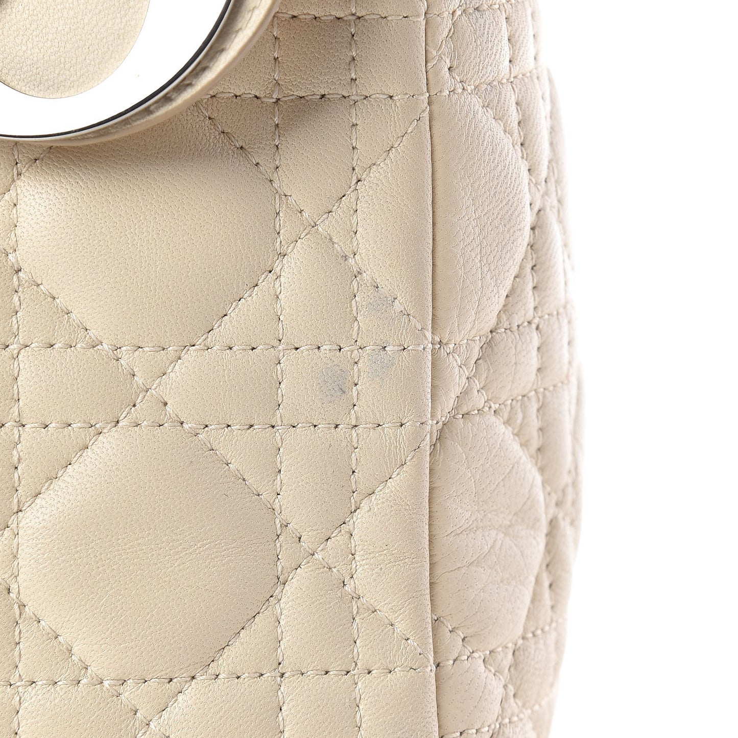 Lambskin Cannage Medium Lady Dior Light Beige