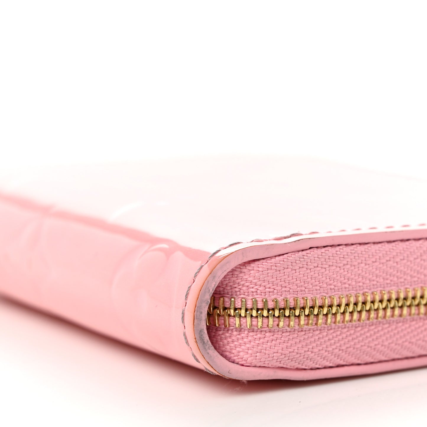 Vernis Valentine's Day Zippy Coin Purse Mochi Pink