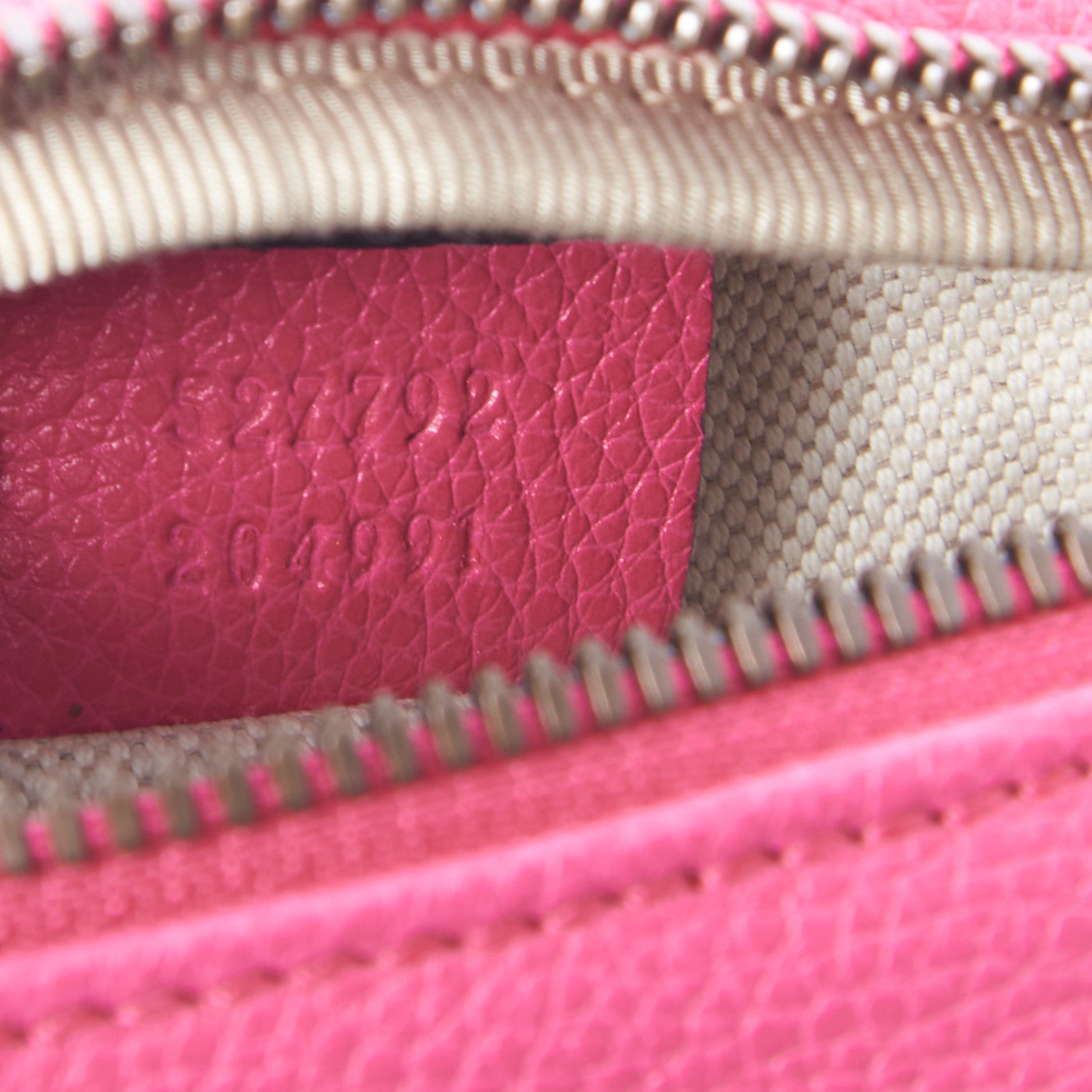 Gucci Grained Calfskin Small Logo Belt Bag Box Pink Green 7 of 9